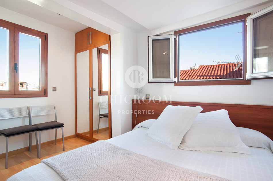 2 bedroom penthouse for rent in the Gothic Quarter