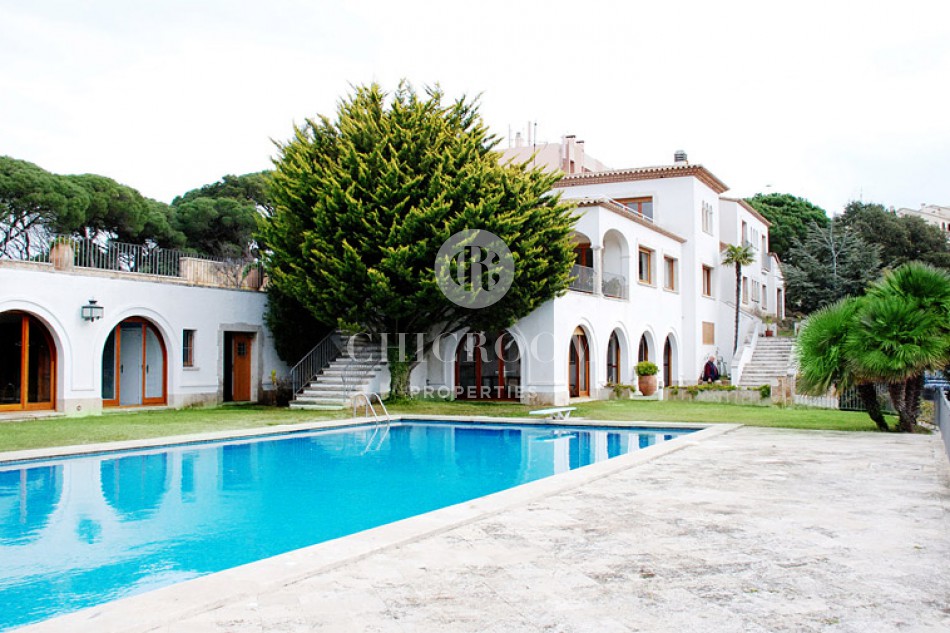 Villa for rent Costa Brava pool