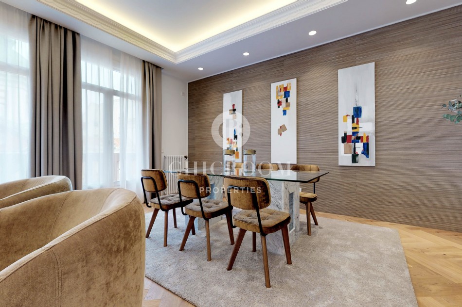  Designer 3-bedroom apartment for rent in Madrid centre
